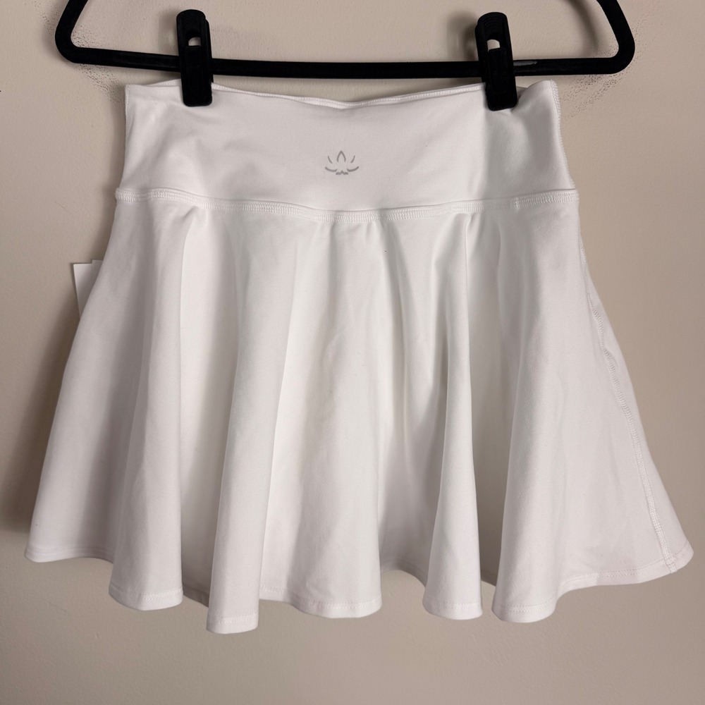 Beyond Yoga Spacedye High Waisted Circle Skirt White Skort SD5124 Womens Medium